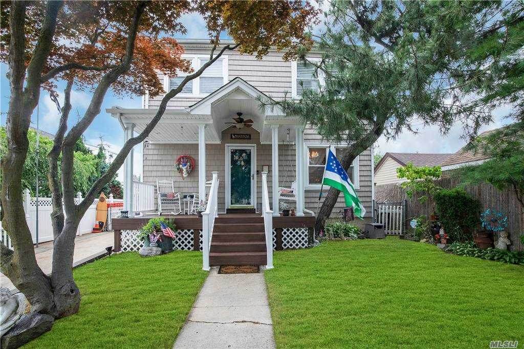 914 Adams Avenue - Photo 1