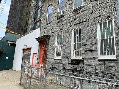 38-59 / 57 10th Street - Photo 1
