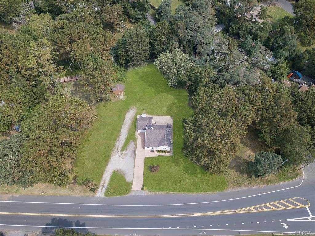 1239 Motor Parkway - Photo 1