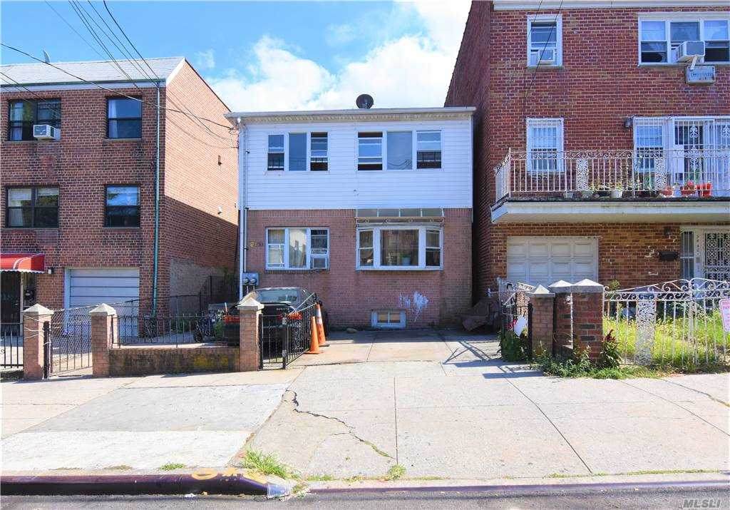 94-50 Alstyne Avenue - Photo 1