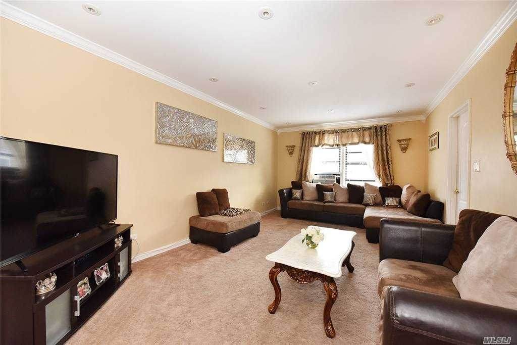 141-60 84 Road - Photo 1