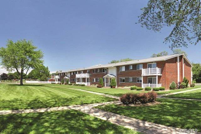 9 Williams Boulevard - Photo 1