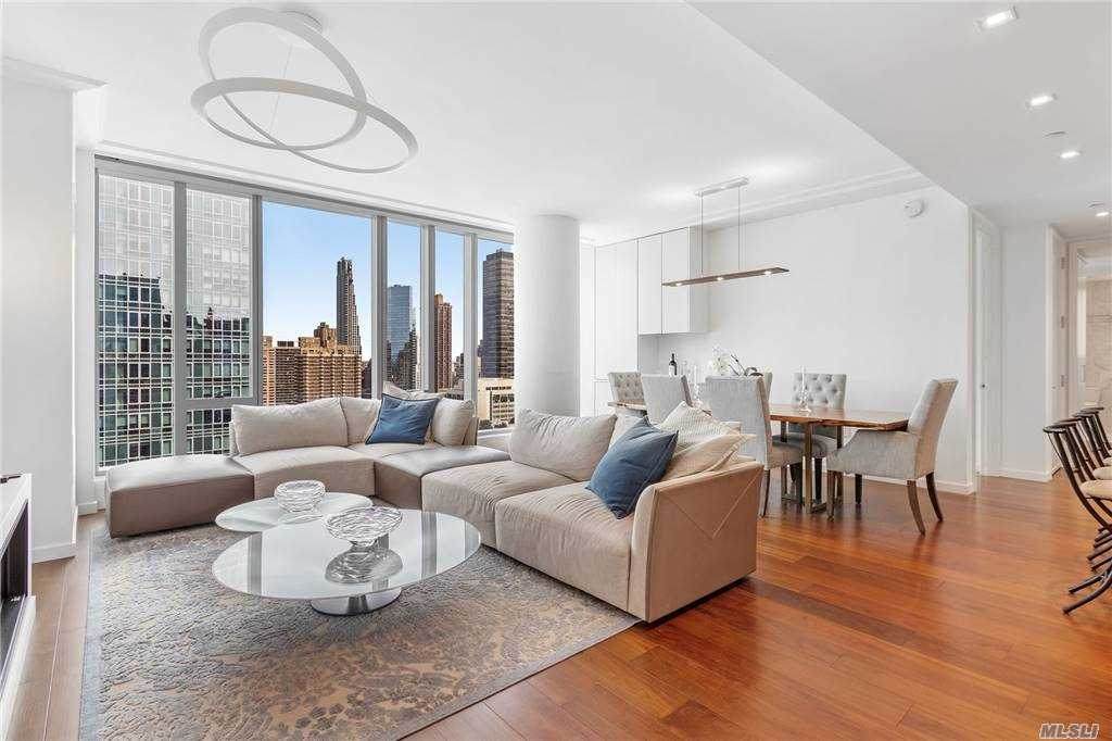 1 West End Avenue - Photo 1