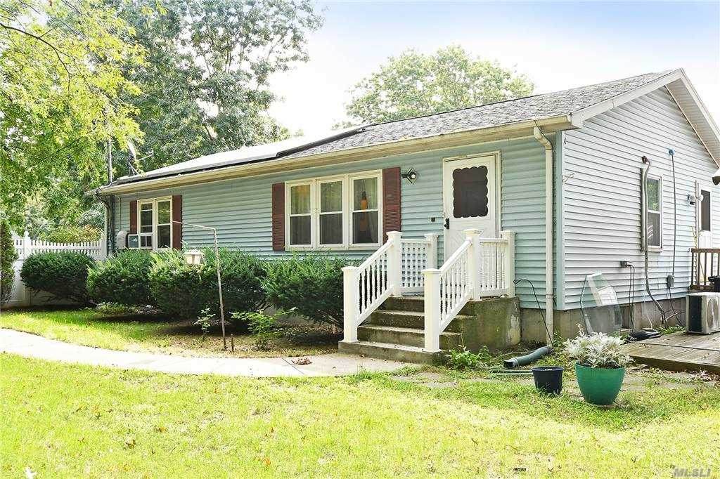 206 Pennsylvania Avenue - Photo 1