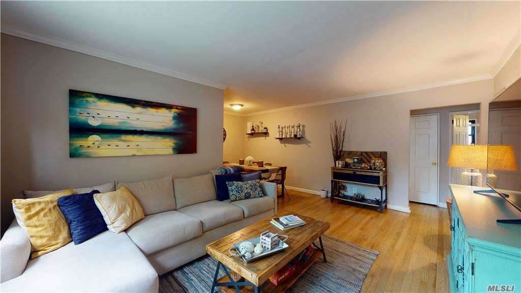 57-69 246 Crescent - Photo 1