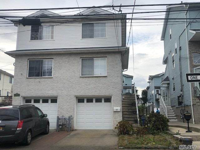 137 Grimsby Street - Photo 1