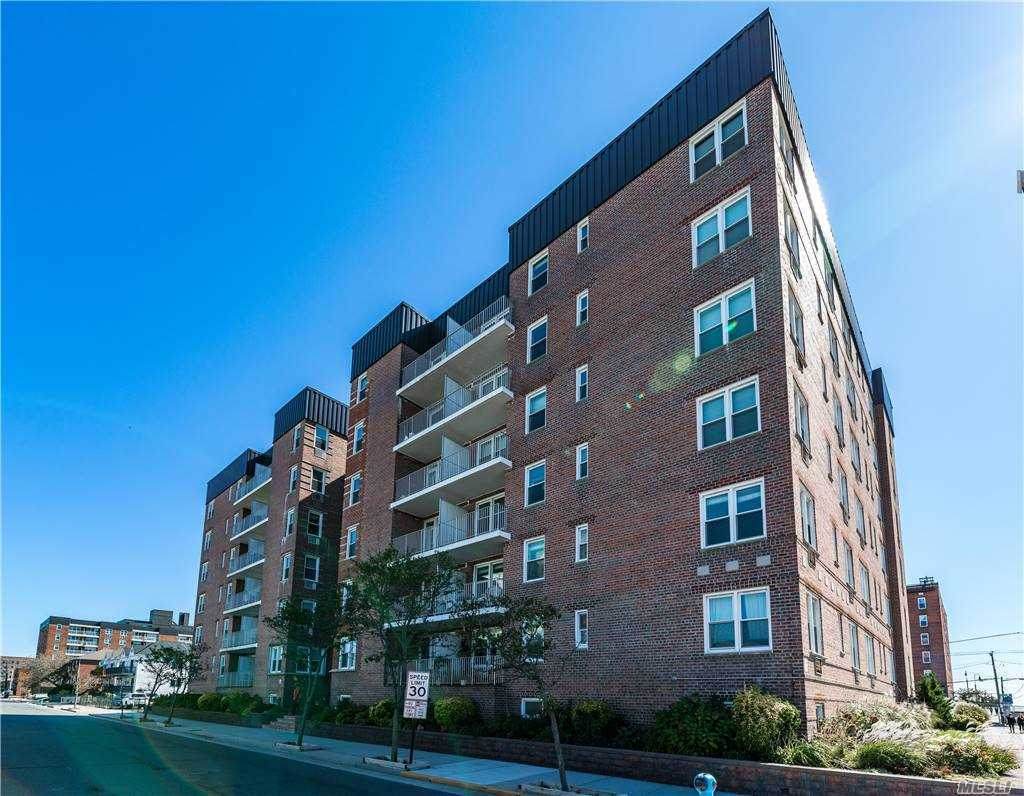 210 E Broadway - Photo 1