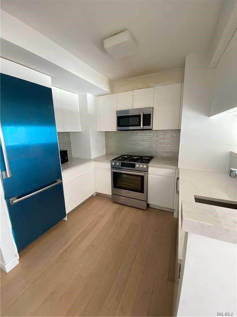 138-35 39 Avenue - Photo 1