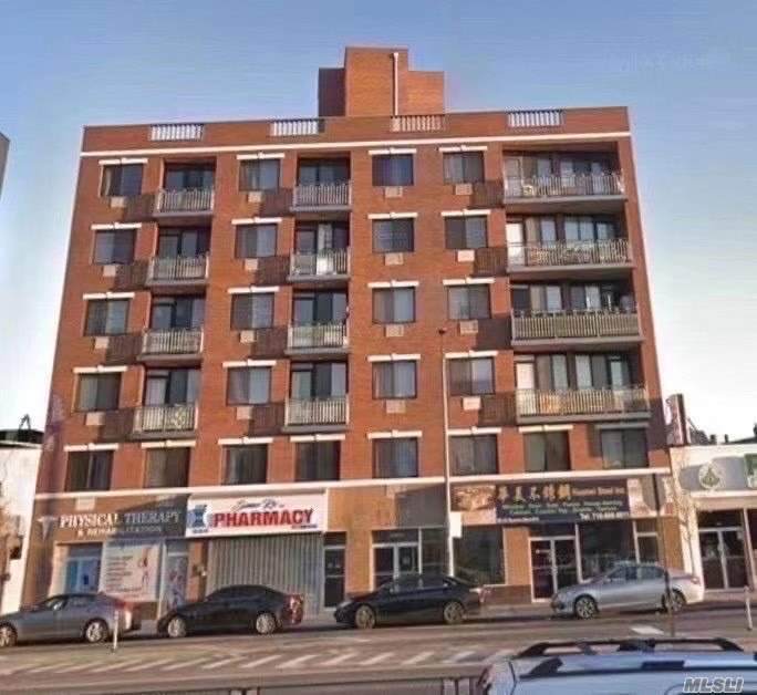 8225 Queens Boulevard - Photo 1