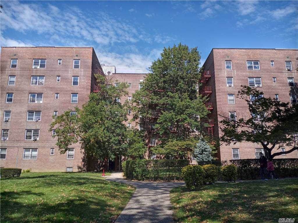 147-31 38 Avenue - Photo 1