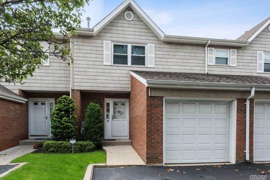 1425 Jerusalem Avenue - Photo 1