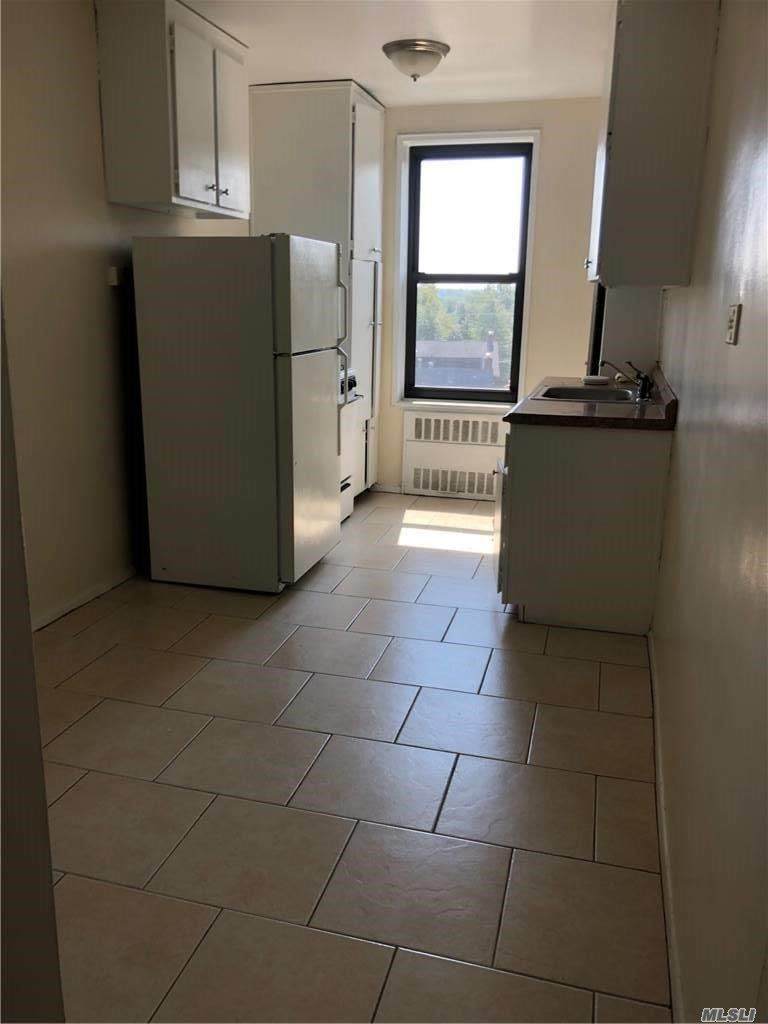 209-10 41 Avenue - Photo 1