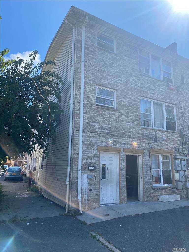 11-21 Mcbride Street - Photo 1