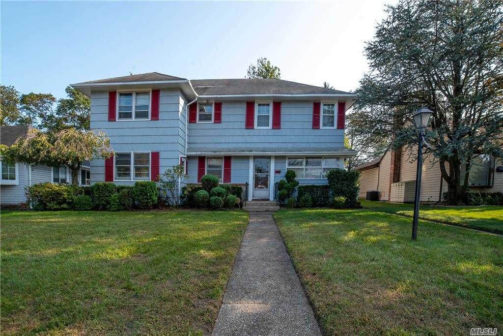 2966 Jerusalem Avenue - Photo 1