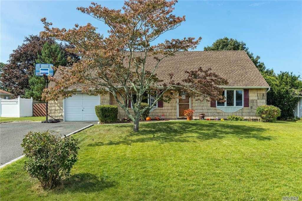 4 Cedar Ridge Drive - Photo 1