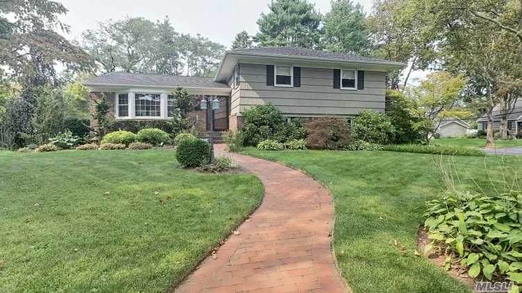 10 Blue Grass Court - Photo 1
