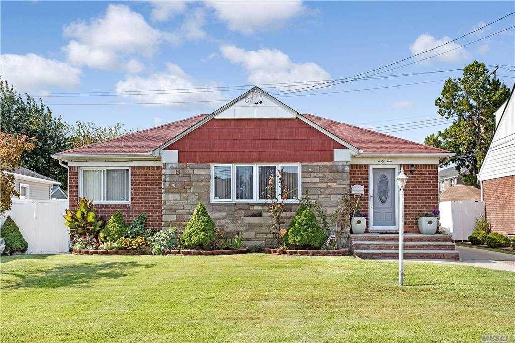 49 Countisbury Avenue - Photo 1