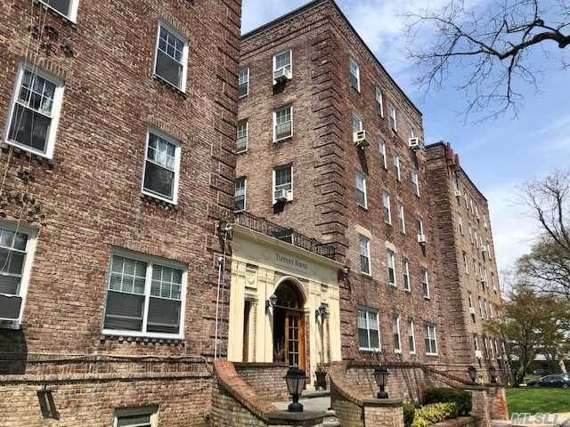 623 Central Avenue - Photo 1