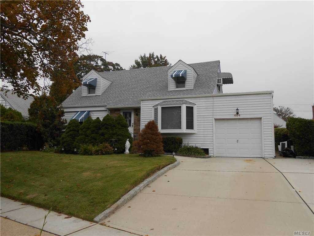 464 Herricks Road - Photo 1