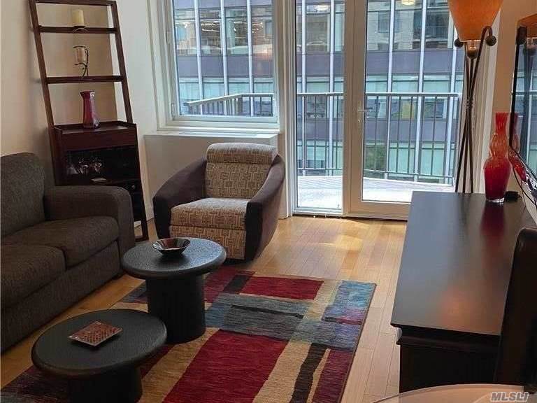 212 47 Street - Photo 1