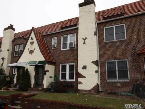178-38 Leslie Road - Photo 1