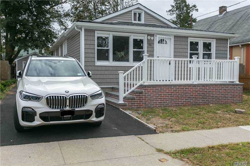 76 Pennywood Avenue - Photo 1