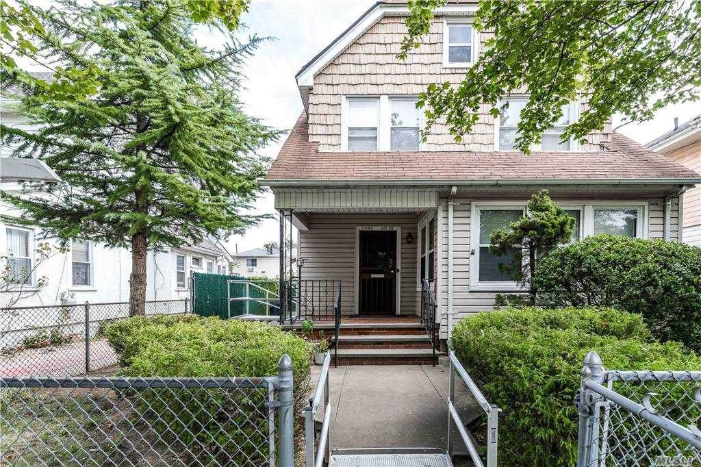 100-23 199th Street - Photo 1