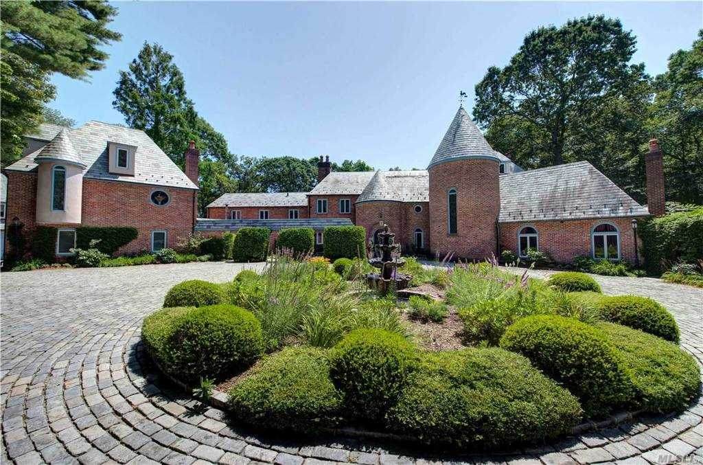 244 Piping Rock Road - Photo 1