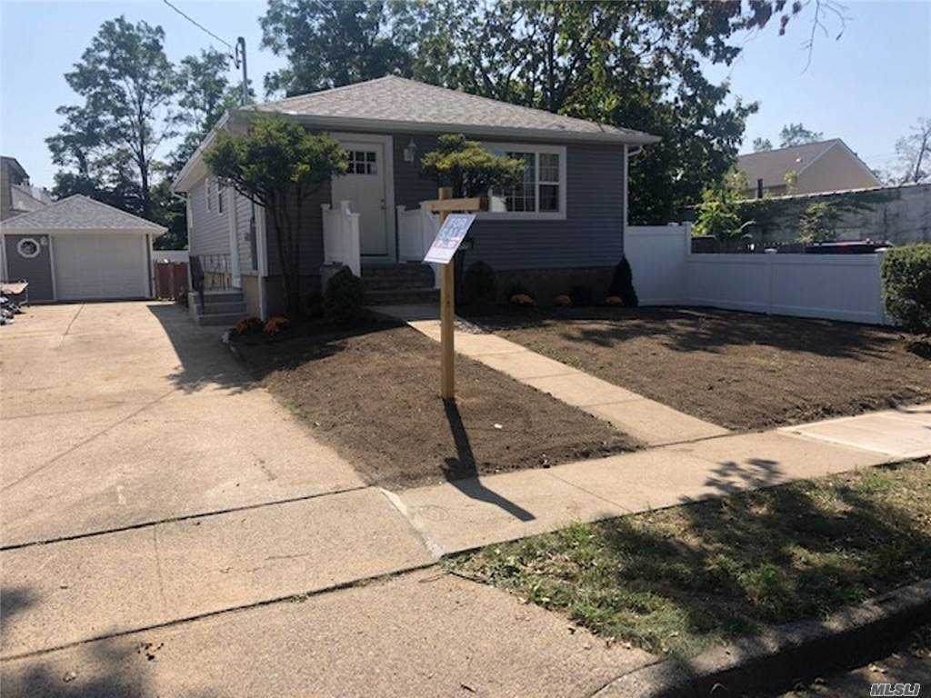 1772 Lansdowne Avenue - Photo 1