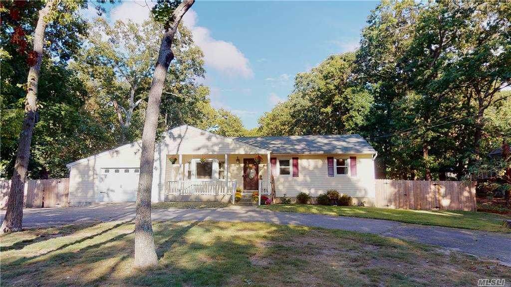 115 Woodlot Road - Photo 1