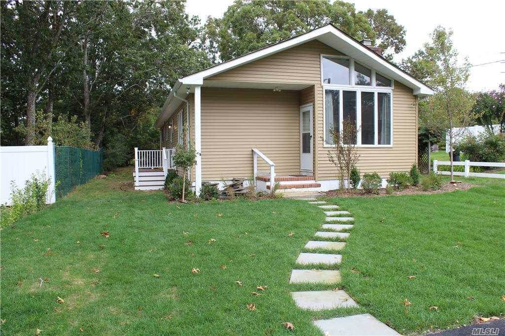 237 Carlton Drive - Photo 1