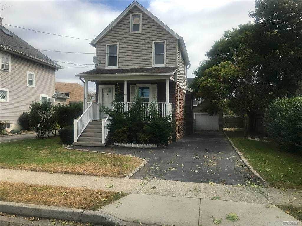 22 3rd Avenue - Photo 1