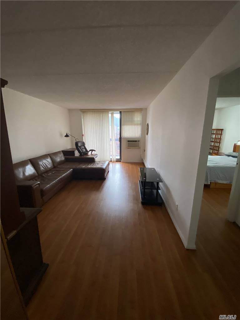 137-77 45 Avenue - Photo 1