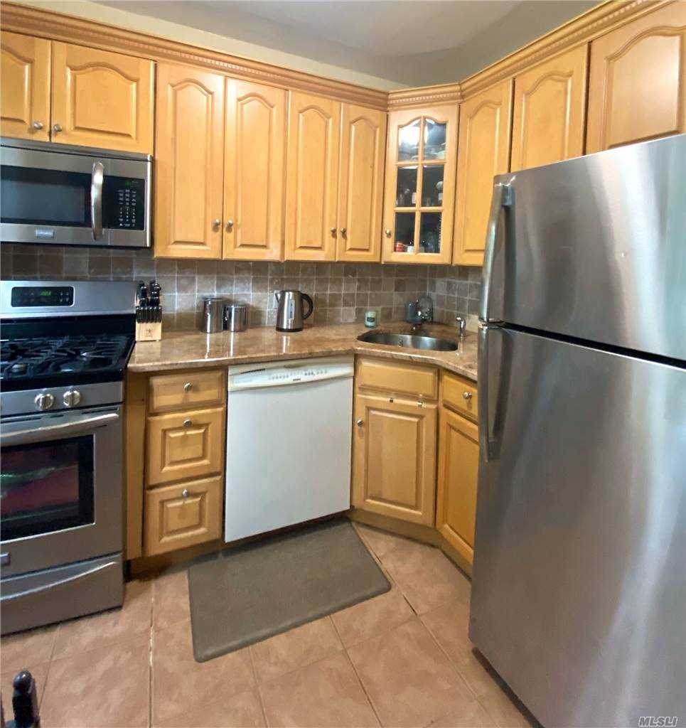 17 Edwards Street - Photo 1