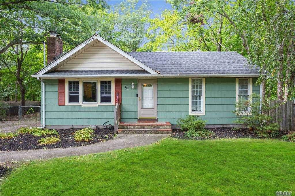 480 Miller Place Road - Photo 1
