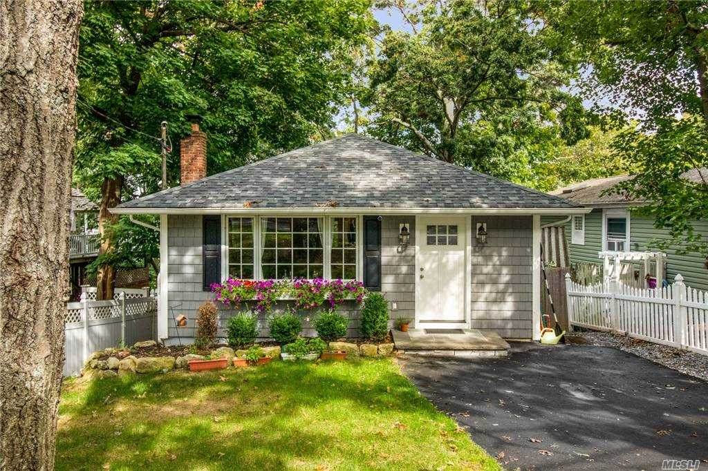 33 Lincoln Drive - Photo 1