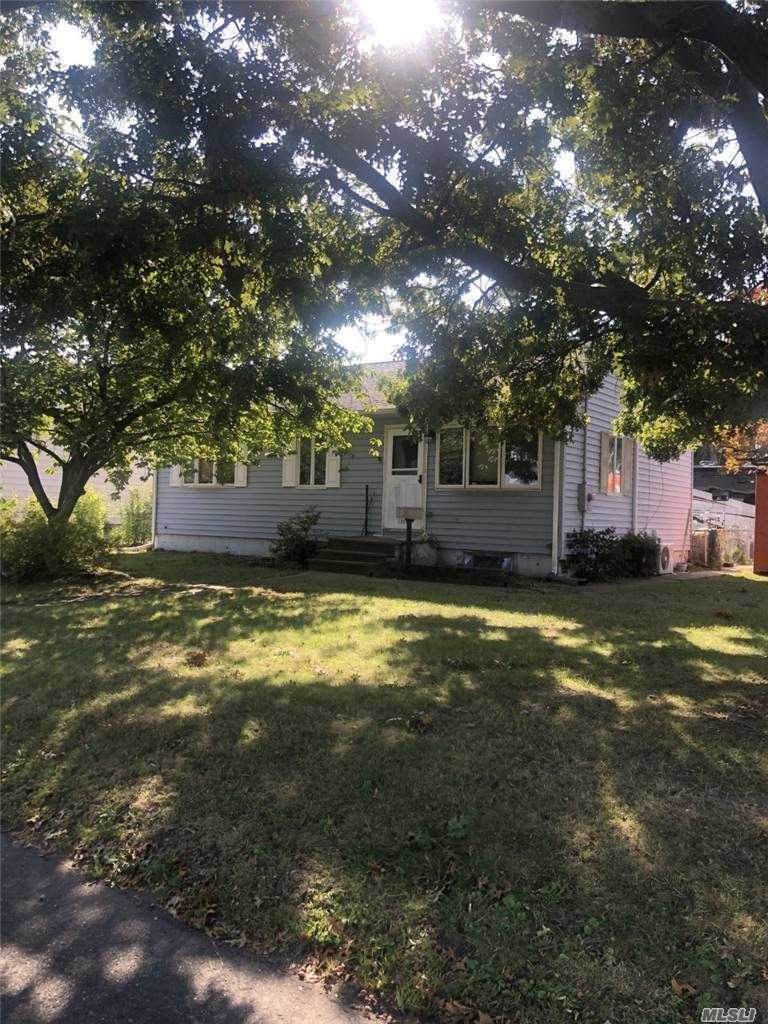 1305 Herzel Boulevard - Photo 1