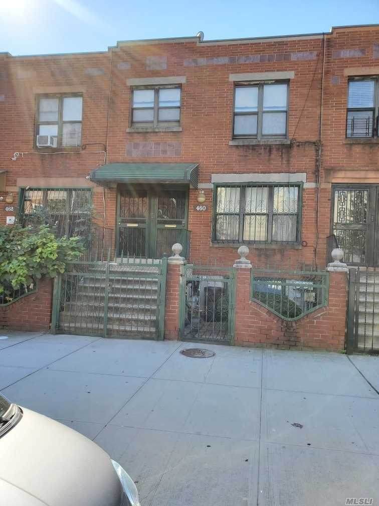 460 Hart Street - Photo 1