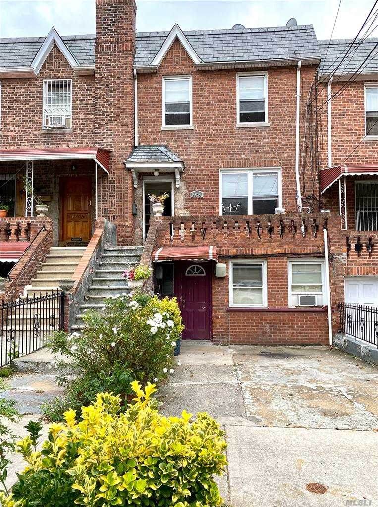 96-34 42 Avenue - Photo 1