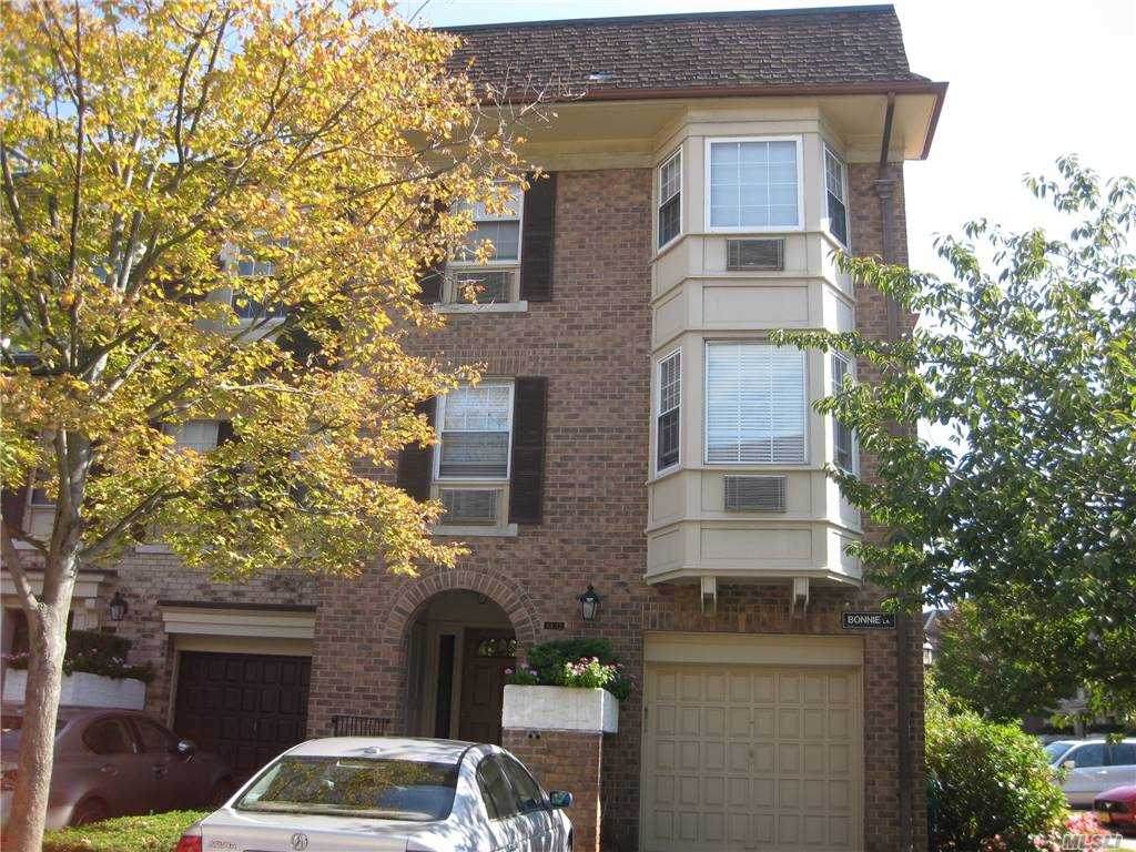 14-15 Bonnie Lane - Photo 1