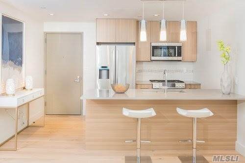 401 95 Street - Photo 1