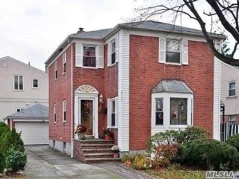 27-07 Corporal Kennedy Street - Photo 1