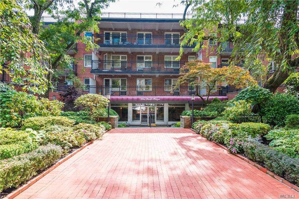 30 Stoner Avenue - Photo 1