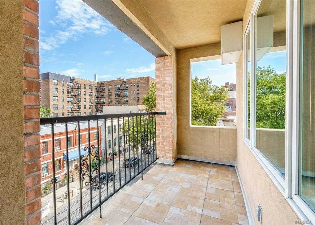 23-28 30th Drive - Photo 1