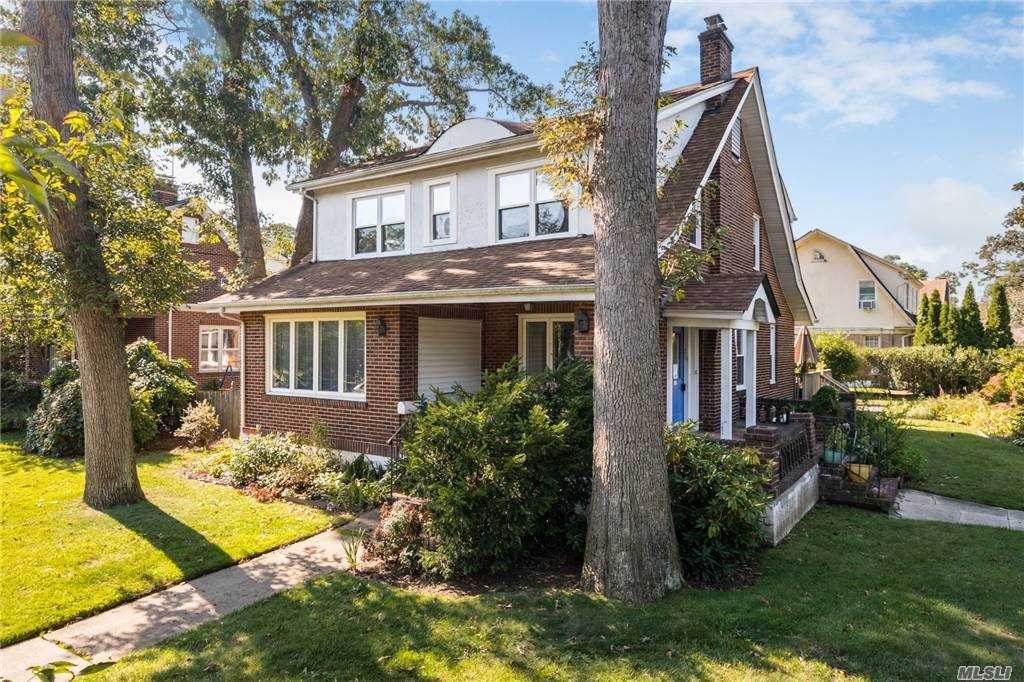 143 Oak Street - Photo 1