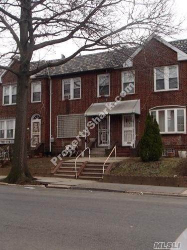 9608 25 Avenue - Photo 1
