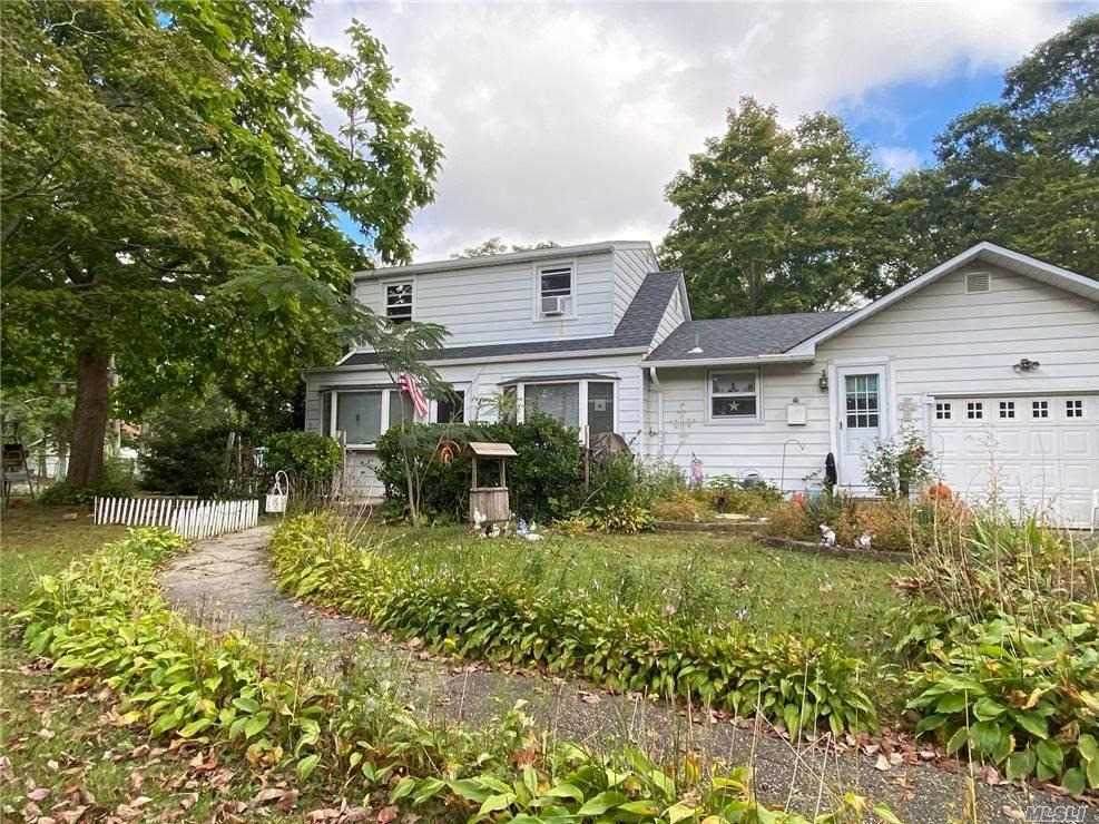 328 Auborn Avenue - Photo 1