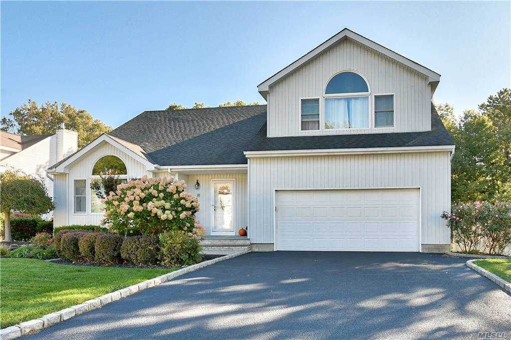 81 Barraud Drive - Photo 1