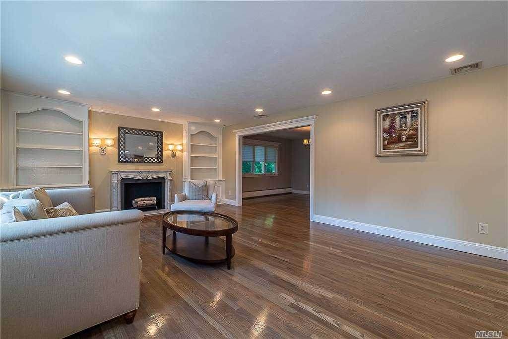 77 Tara Drive - Photo 1