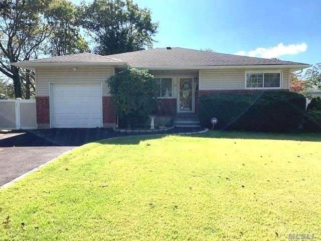 219 Greene Avenue - Photo 1